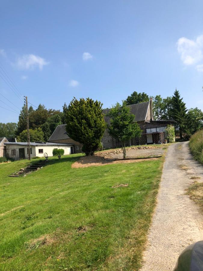 Les Gites De La Cabache Montaigu-les-Bois Exterior foto